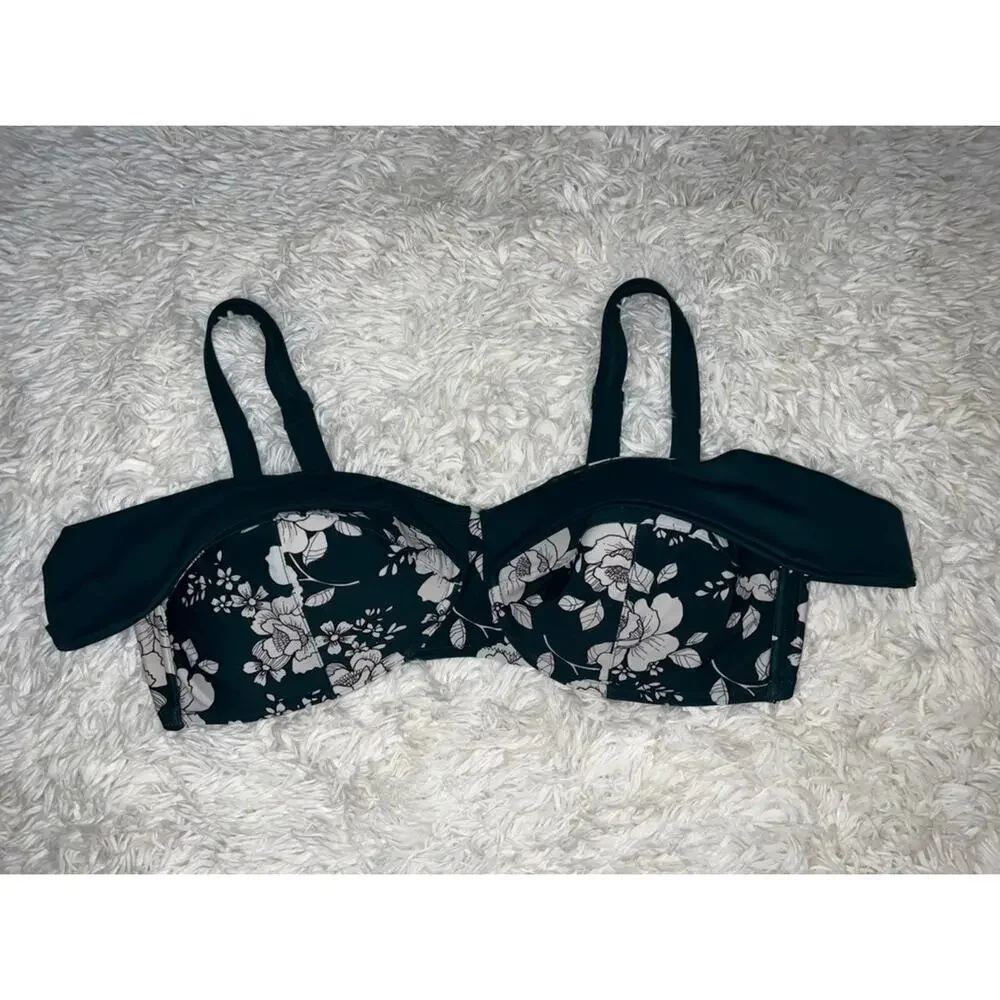 Adore Me plus size swim top size 2x